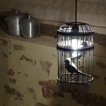 L'abrejou فندق مبيت وإفطار Le Donjon