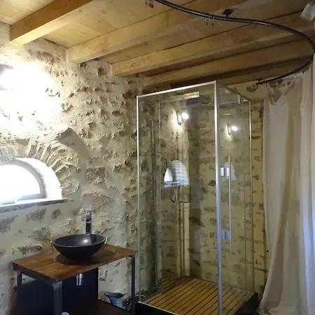 L'abrejou Bed & Breakfast *